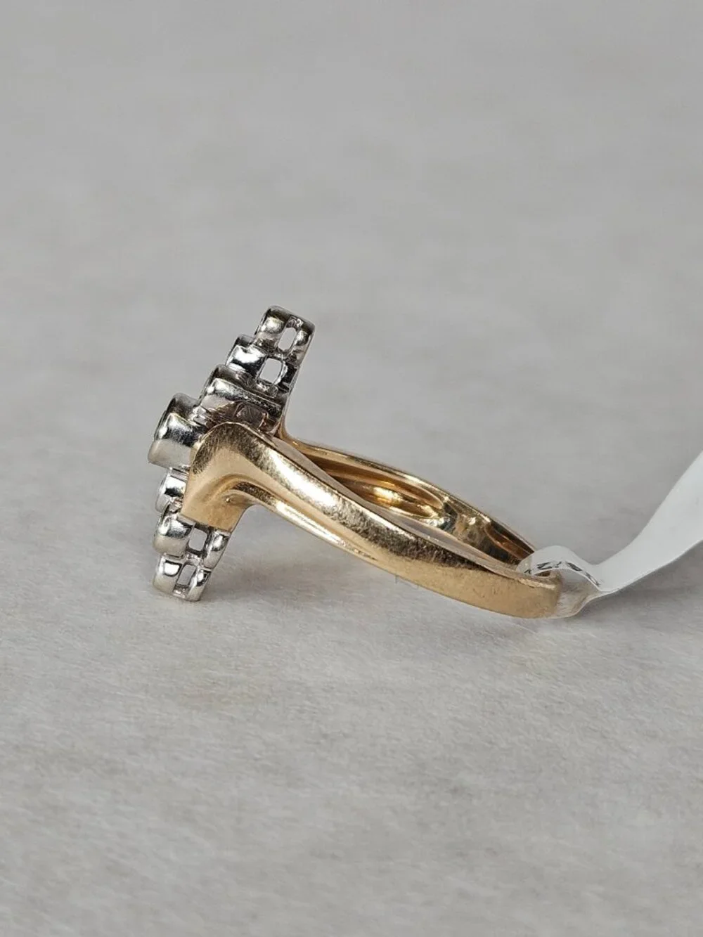 14K Yellow Gold Diamond Offset Vertical Band Cocktail Ring 0.26TCW Size 6.75